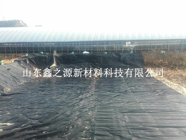 HDPE土工膜鋪設：巧施策略，預防滑坡新視角